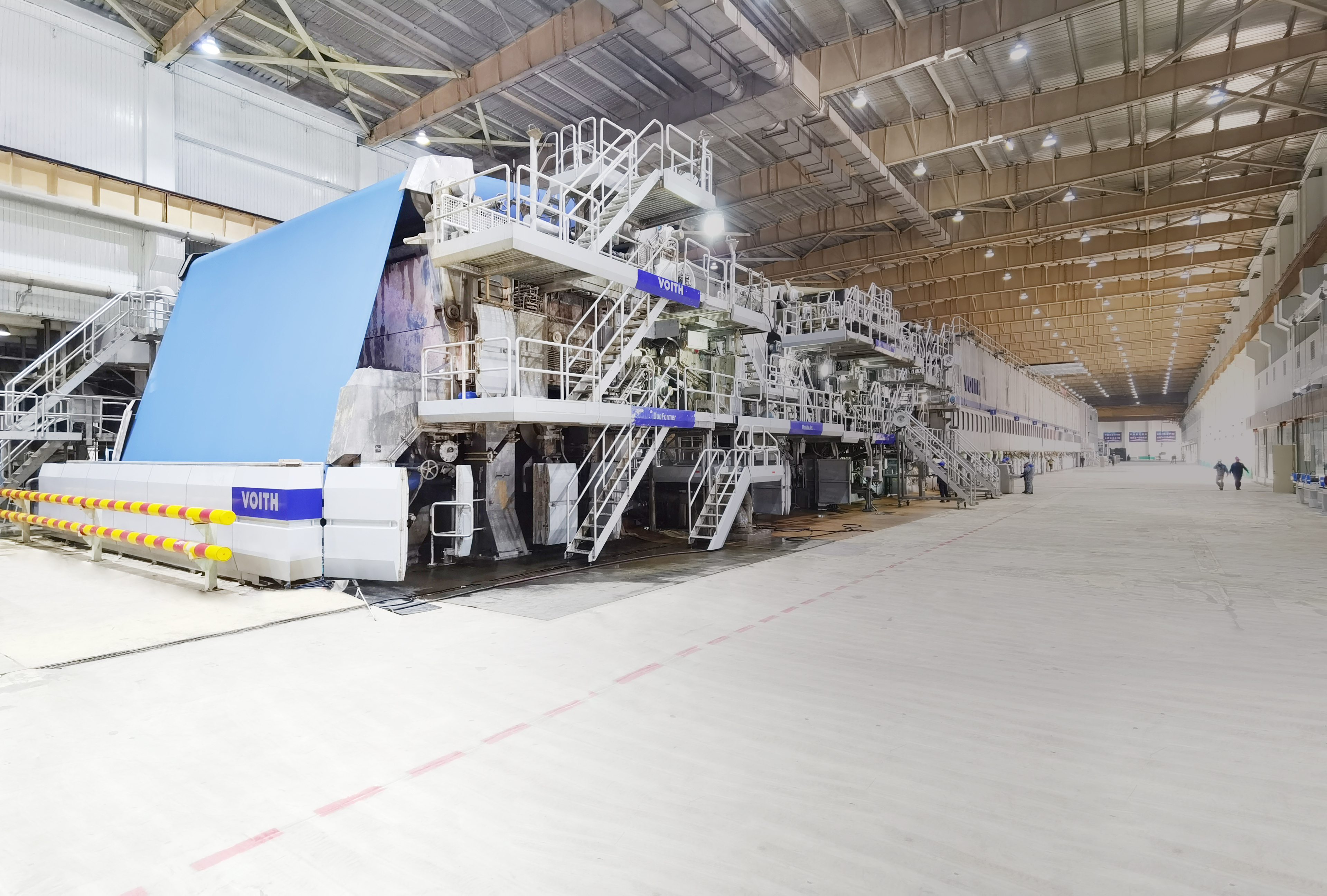 Der maßgeschneiderte Umbau beinhaltet eine Vielzahl Technologielösungen auf dem neuesten Stand der Technik mit einem Fokus auf Stabilität, Zuverlässigkeit und Effizienz.