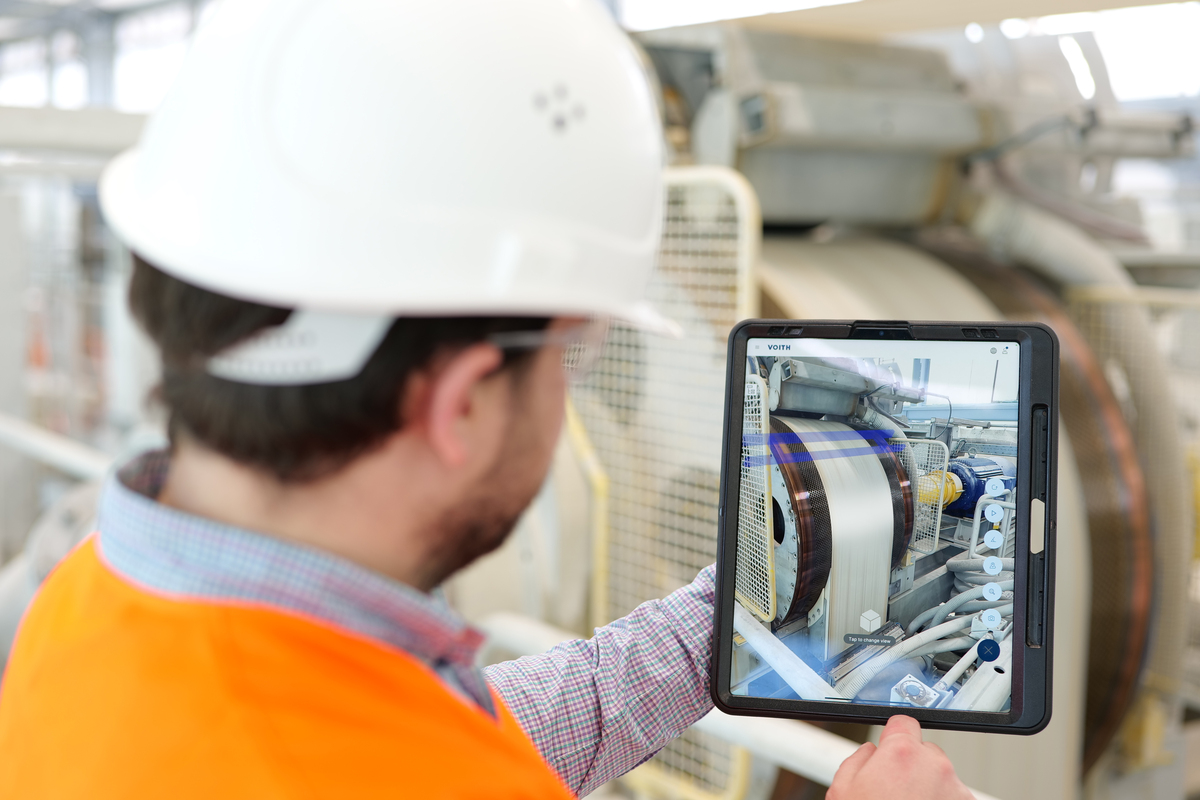 Mit TrackLight AR sind Saugzonen und Dichtungsstreifen virtuell sichtbar und die Position der Randabdeckungen kann während des Betriebs virtuell erfasst werden. Mit TrackLight AR sind Saugzonen und Dichtungsstreifen virtuell sichtbar und die Position der Randabdeckungen kann während des Betriebs virtuell erfasst werden.