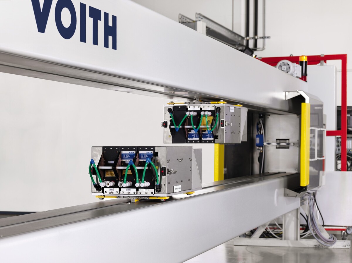 Der OnQ Fiber Orientation Sensor misst kontinuierlich in Echtzeit die Faserorientierung. Bei dem neuen Automatisierungssystem kommen zudem die CD-Regelung OnQ Profilmatic und die Aktuatoren OnQ ModuleStep und OnQ ModuleJet zum Einsatz.