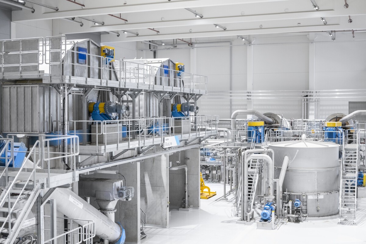 Die BlueLine OCC Stoffaufbereitungslinie der Papierfabrik Aalen gilt als eine der größten und fortschrittlichsten Anlagen weltweit Die BlueLine OCC Stoffaufbereitungslinie der Papierfabrik Aalen gilt als eine der größten und fortschrittlichsten Anlagen weltweit