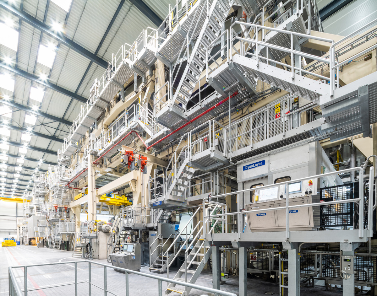 At the Koehler Paper Kehl mill, SteamBooster by Voith is a key component of a three-stage heat recovery concept at the coating machine SM8.