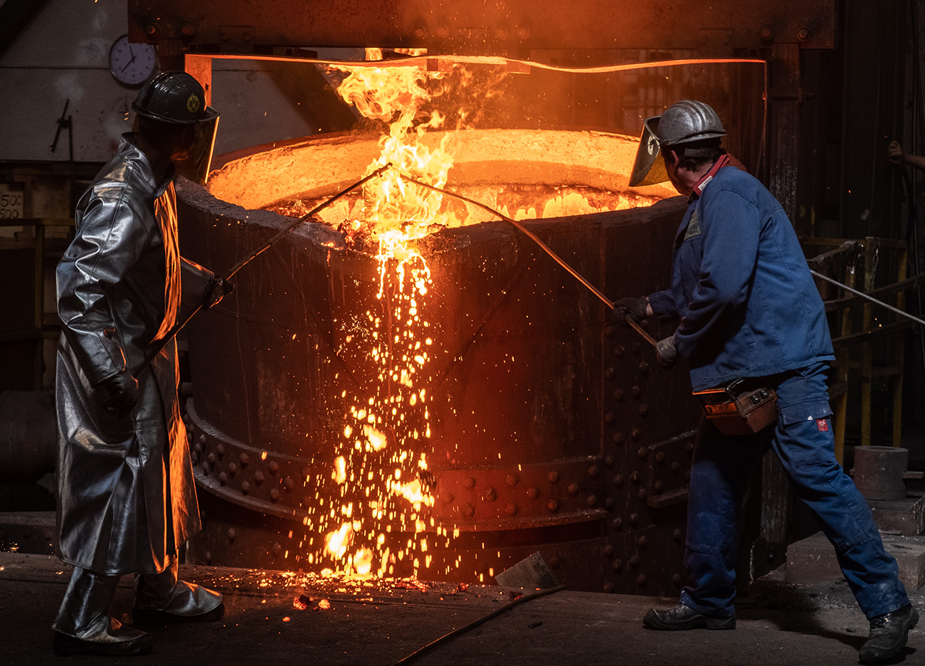 Casting process at Hüttenwerke Königsbronn.