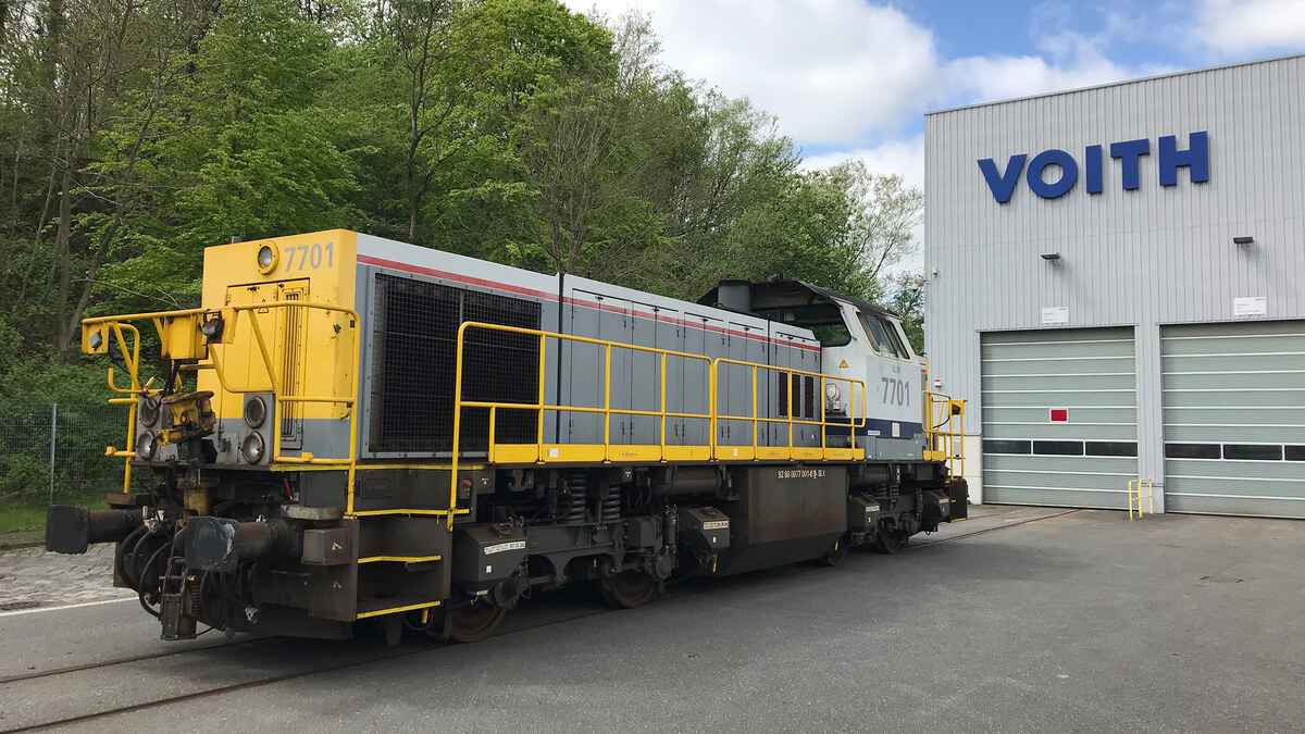 Voith and Lineas have signed a maintenance contract for the major overhaul of 30 locomotives type HLD 77. Voith and Lineas have signed a maintenance contract for the major overhaul of 30 locomotives type HLD 77.
