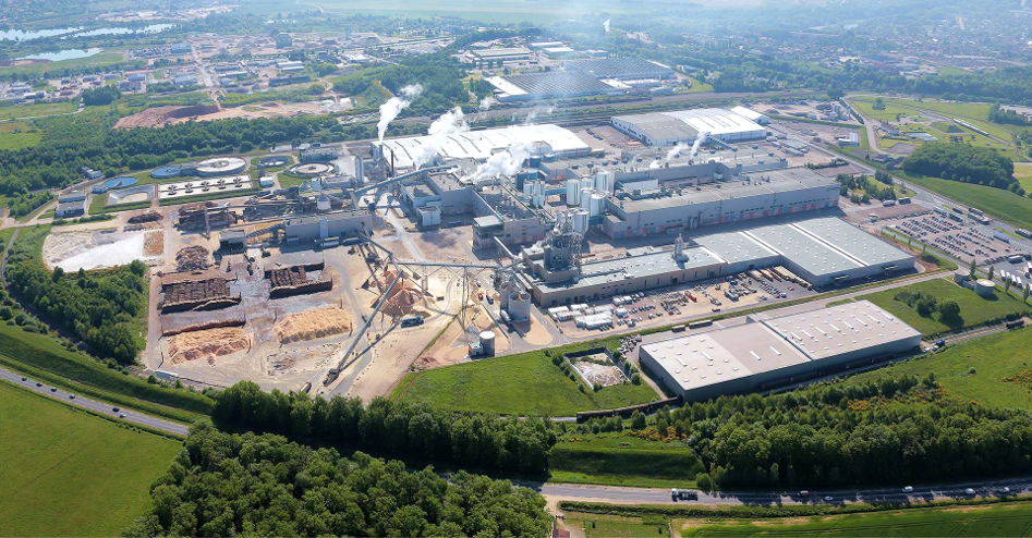 Voith wins order to rebuild Norske Skog’s Golbey PM 1 for future production of packaging paper. Voith wins order to rebuild Norske Skog’s Golbey PM 1 for future production of packaging paper.