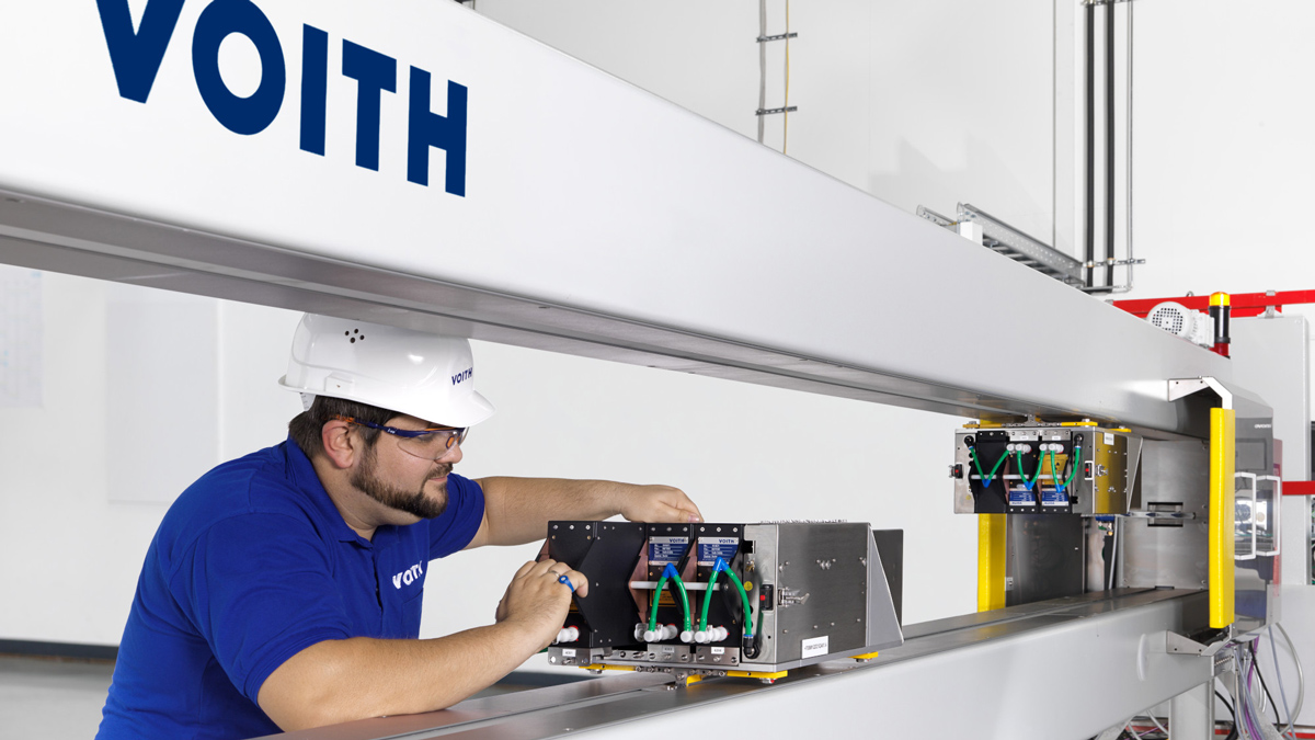 Voith’s OnQuality Quality Control System allows papermakers to meet high paper quality requirements and achieve an increased operational efficiency. Voith’s OnQuality Quality Control System allows papermakers to meet high paper quality requirements and achieve an increased operational efficiency.