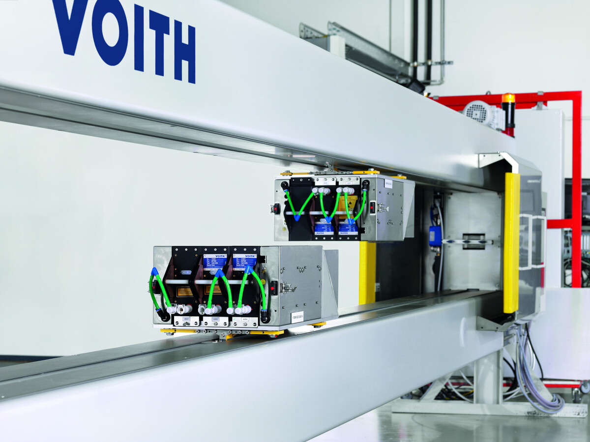 Voith’s OnQuality Quality Control System allows papermakers to meet high paper quality requirements and achieve an increased operational efficiency. Voith’s OnQuality Quality Control System allows papermakers to meet high paper quality requirements and achieve an increased operational efficiency.