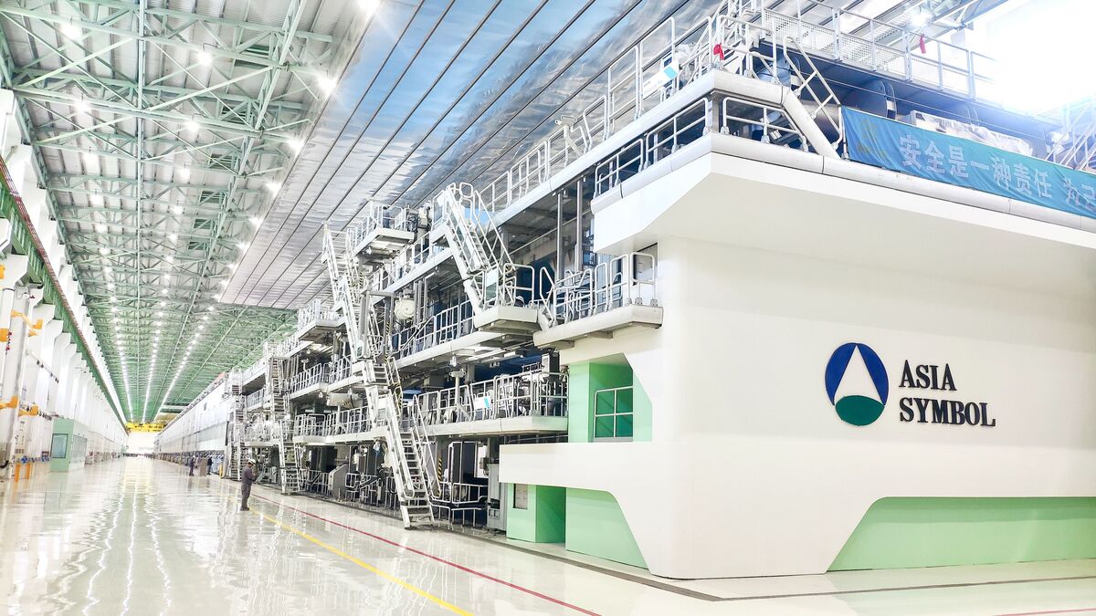 Asia Symbol's Rugao BM 13 reaches full design speed just eight months after start-up. Asia Symbol's Rugao BM 13 reaches full design speed just eight months after start-up.